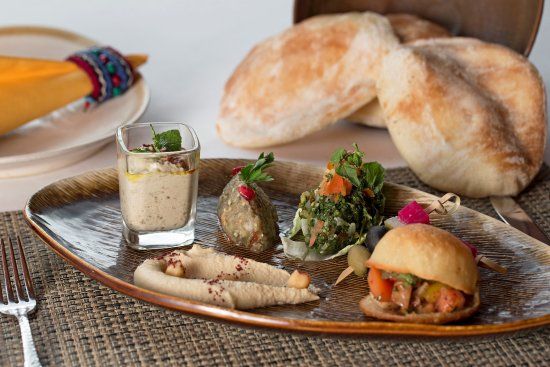 Al Nafoura Lebanese Restaurant